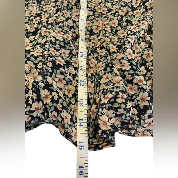 Urban Outfitters Dress Forum Flora Skort - Picture 7 of 7